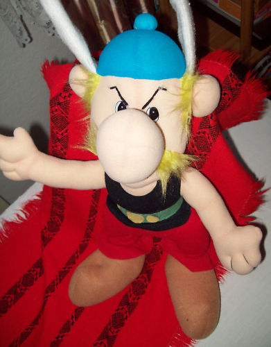 Asterix-Kuscheltier ca. 40 cm.jpg