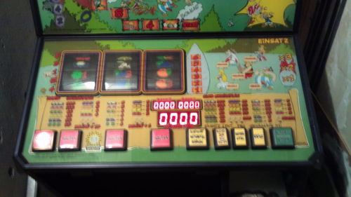 Spielautomat Tokengeldspielautomat Asterix.jpg