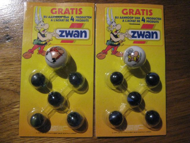 Murmeln Zwan Blister.jpg